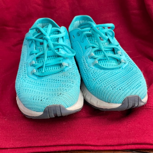 Women's Under Armour 8.5 Hovr - Picture 1 of 3